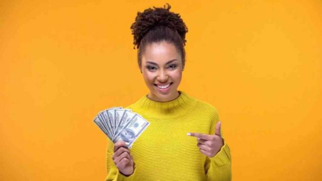 Finan�n� nab�dka, kter� v�m pom��e.