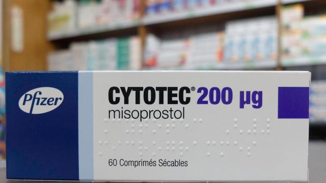 Potratové pilulky, mifepriston a misoprostol na prodej